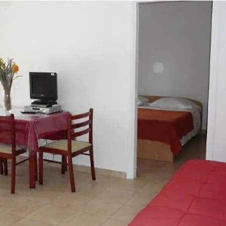 Tasteful Apartment In Zadar With Balcony Zadar