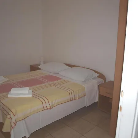 Tasteful Apartment In Zadar With Balcony Zadar