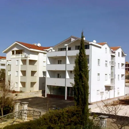 Tasteful Apartment In Zadar With Balcony * Zadar